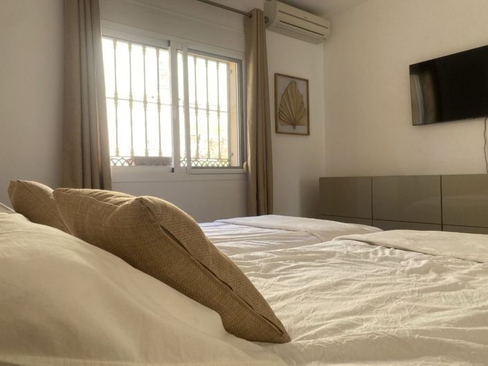 Image No.14-3 Bed Villa for sale