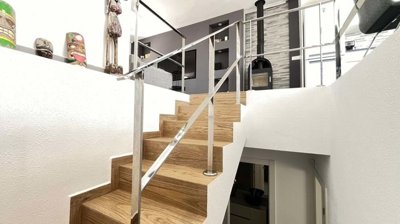 1447-622770-78d1f4f8b6655591b02d22fabb36a692d