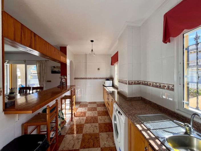 Image No.14-4 Bed Villa for sale