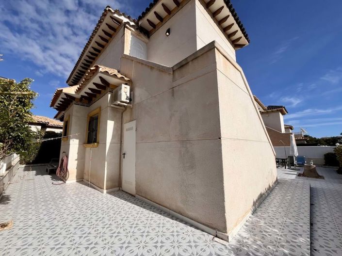 Image No.39-4 Bed Villa for sale