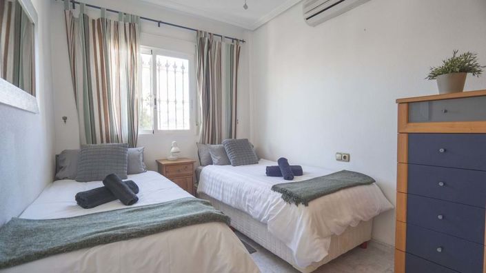 Image No.32-4 Bed Villa for sale