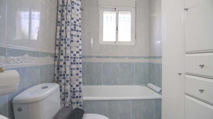 Image No.35-4 Bed Villa for sale