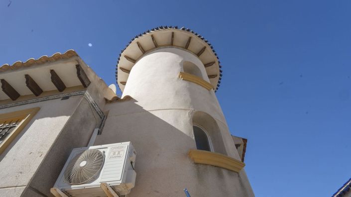 Image No.61-4 Bed Villa for sale