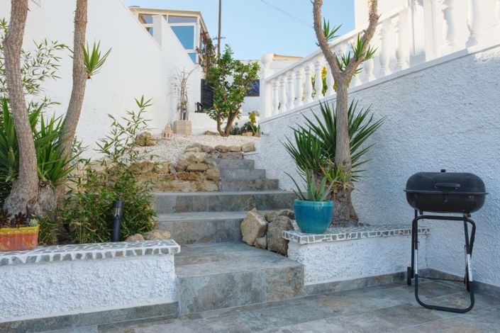 Image No.17-3 Bed Villa for sale