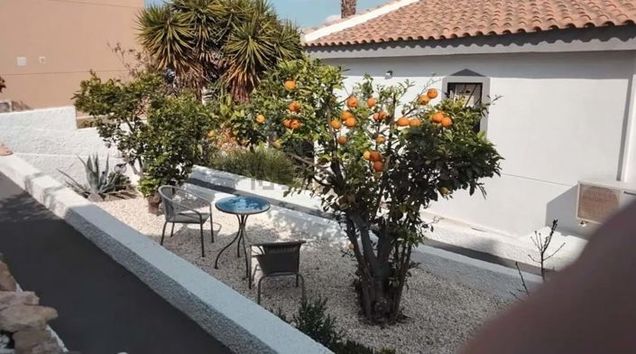 Image No.25-3 Bed Villa for sale