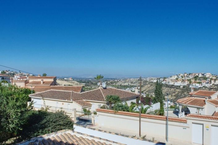 Image No.28-3 Bed Villa for sale