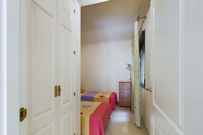 Image No.21-2 Bed Apartment for sale