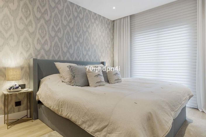 Image No.11-3 Bed Townhouse for sale