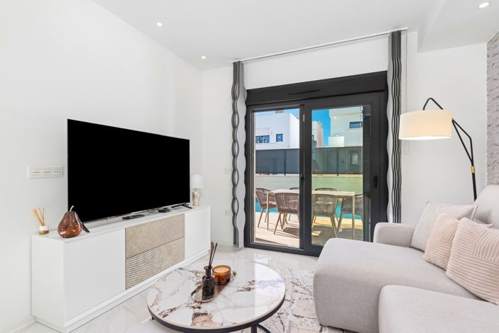 Image No.6-3 Bed Villa for sale