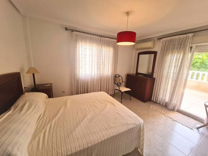 Image No.15-3 Bed Villa for sale