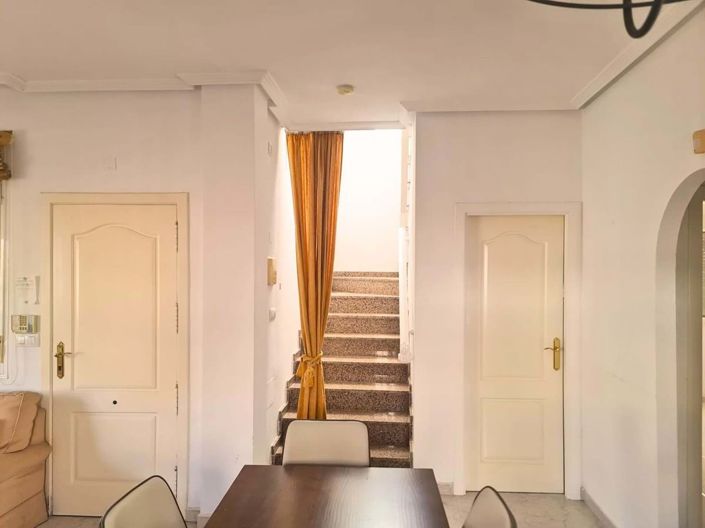 Image No.7-3 Bed Villa for sale