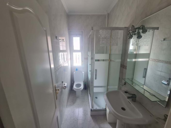 Image No.9-3 Bed Villa for sale