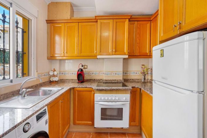 Image No.10-Villa de 4 chambres à vendre à Orihuela Costa