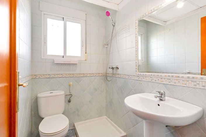 Image No.14-Villa de 4 chambres à vendre à Orihuela Costa