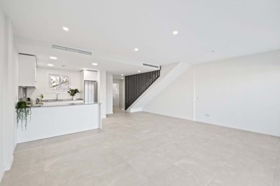 1447-608603-78d1f4f8b6655591b02d22fabb36a692d