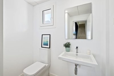 1447-608603-78d1f4f8b6655591b02d22fabb36a692d