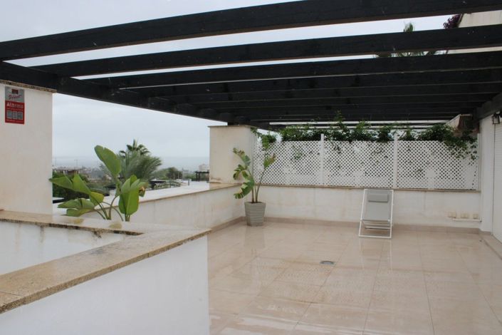 Image No.25-3 Bed Townhouse for sale