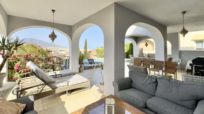 Image No.13-6 Bed Villa for sale