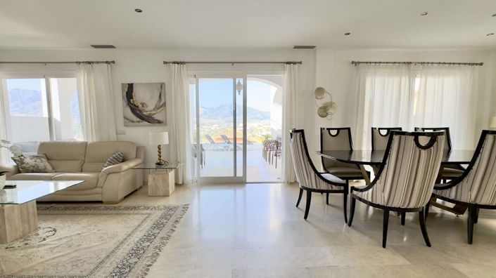 Image No.15-6 Bed Villa for sale