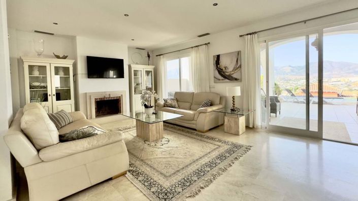 Image No.17-6 Bed Villa for sale