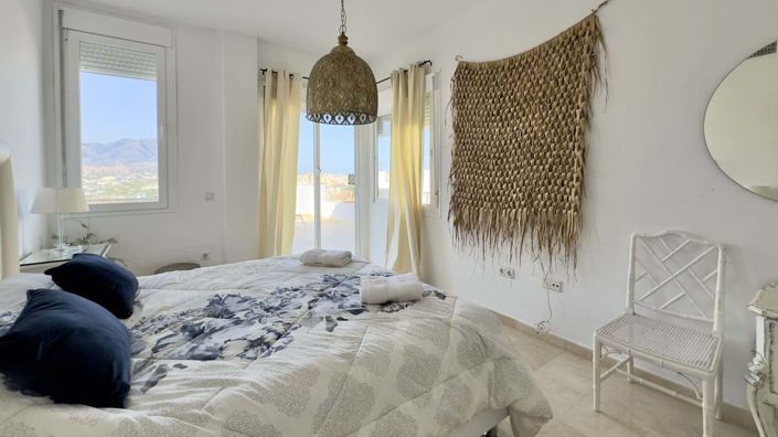 Image No.30-6 Bed Villa for sale