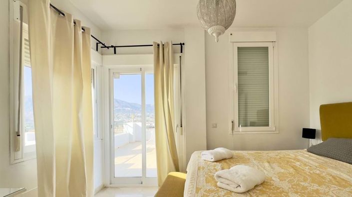 Image No.36-6 Bed Villa for sale