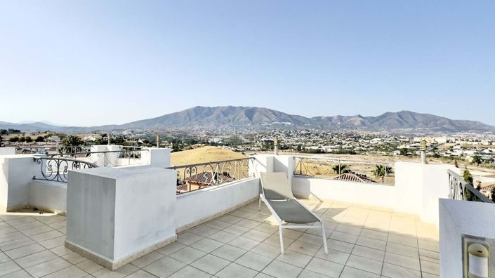 Image No.48-6 Bed Villa for sale