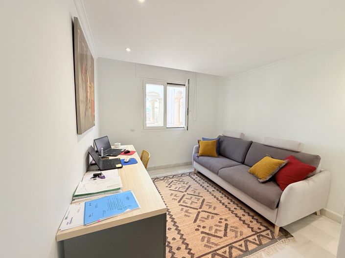 Image No.17-2 Bed Apartment for sale