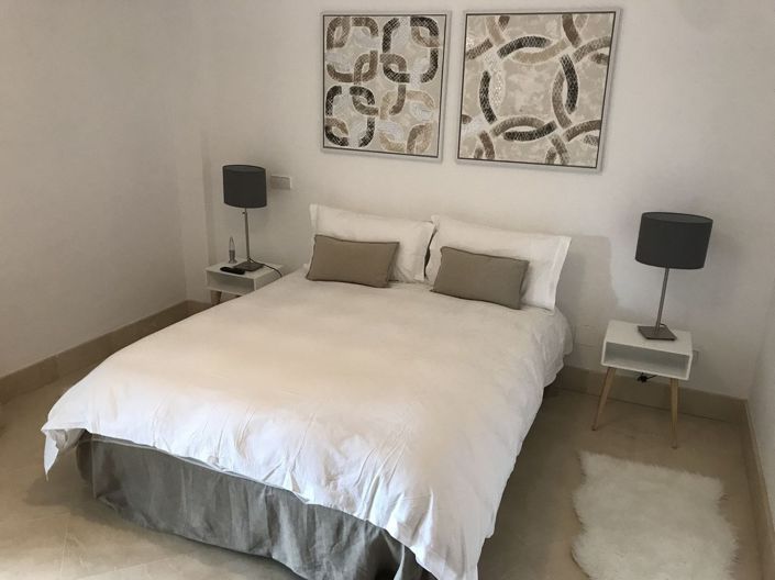 Image No.20-3 Bed Apartment for sale