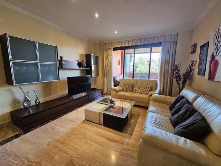 Image No.10-3 Bed Apartment for sale