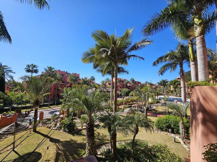 Image No.21-3 Bed Apartment for sale