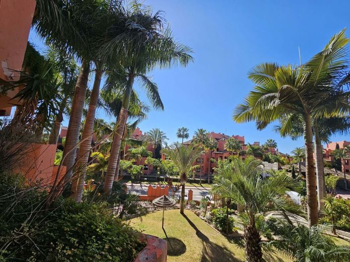 Image No.23-3 Bed Apartment for sale