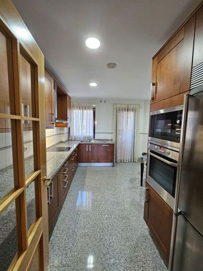 Image No.26-3 Bed Apartment for sale