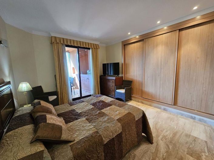 Image No.31-3 Bed Apartment for sale