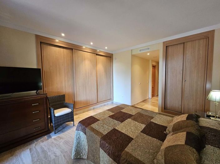 Image No.32-3 Bed Apartment for sale