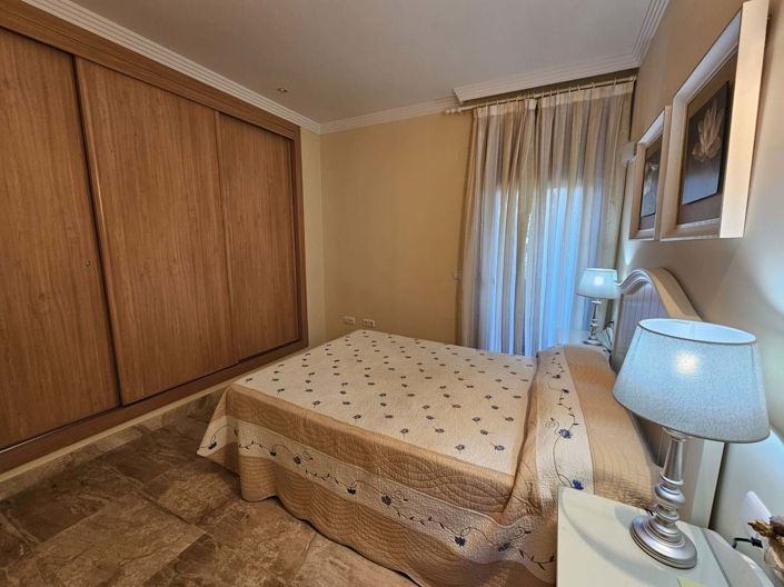 Image No.37-3 Bed Apartment for sale