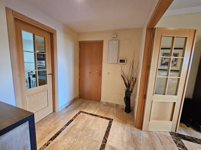 Image No.7-3 Bed Apartment for sale