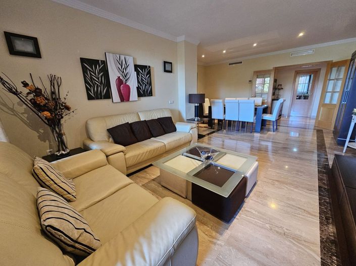 Image No.9-3 Bed Apartment for sale