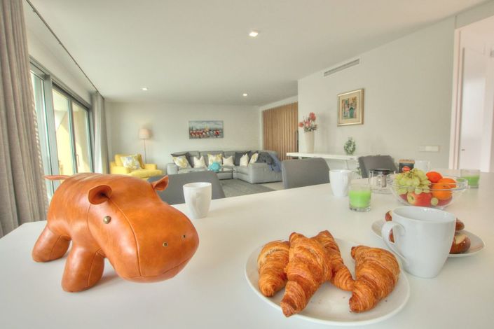 Image No.16-3 Bed Townhouse for sale