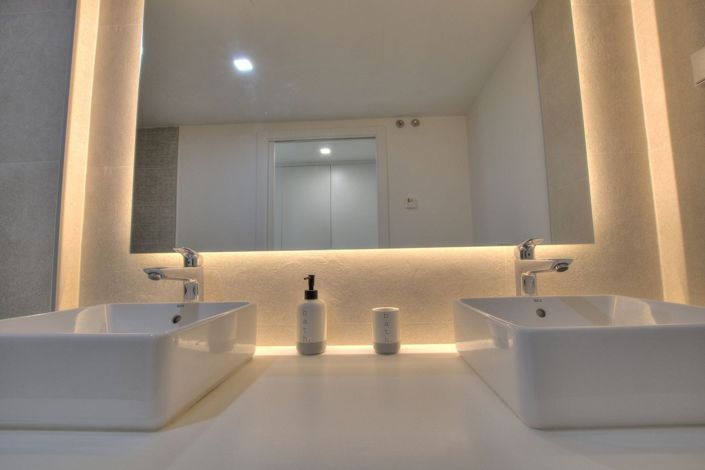 Image No.23-3 Bed Townhouse for sale