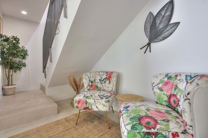 Image No.31-3 Bed Townhouse for sale