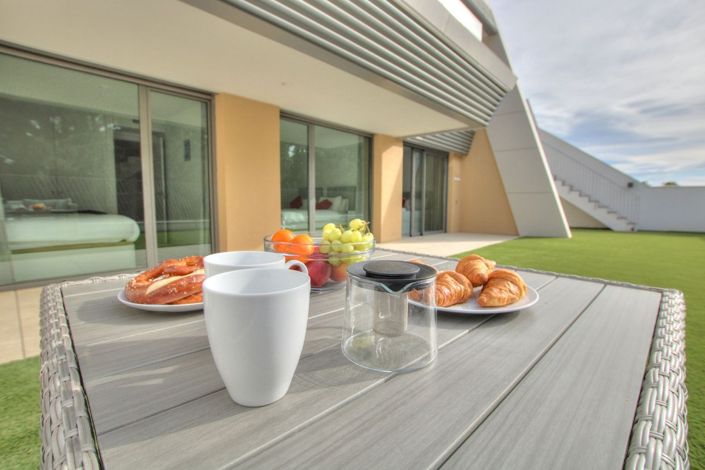 Image No.5-3 Bed Townhouse for sale