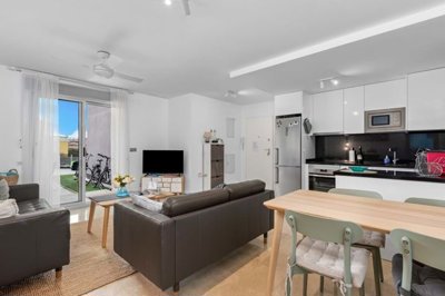 1447-623338-78d1f4f8b6655591b02d22fabb36a692d