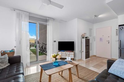 1447-623338-78d1f4f8b6655591b02d22fabb36a692d