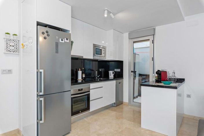 Image No.9-2 Bed Apartment for sale