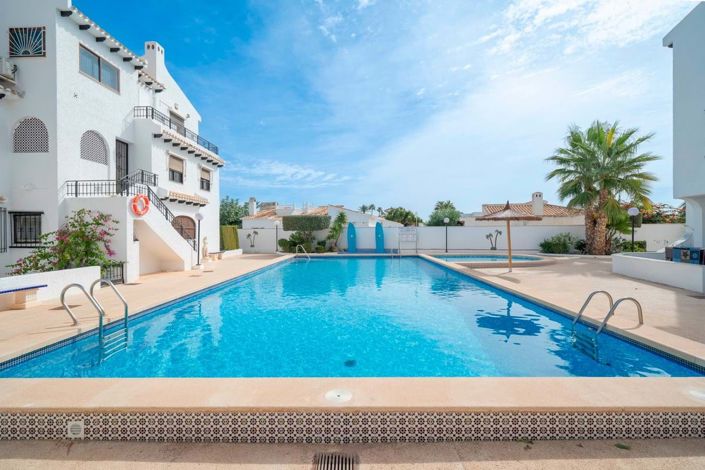 Image No.1-Appartement de 2 chambres à vendre à Orihuela Costa