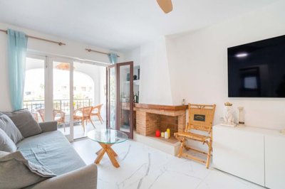 1447-613885-78d1f4f8b6655591b02d22fabb36a692d