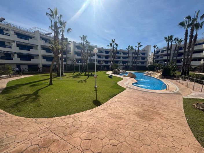 Image No.1-Appartement de 2 chambres à vendre à Orihuela Costa