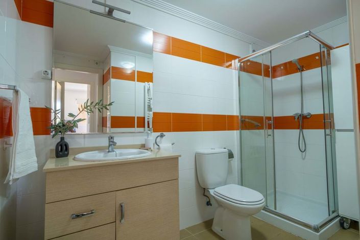 Image No.16-2 Bed Apartment for sale