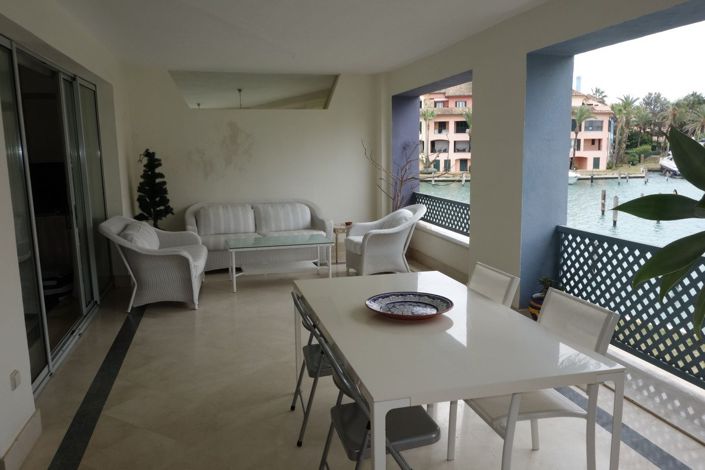 Image No.1-Appartement de 2 chambres à vendre à Sotogrande playa